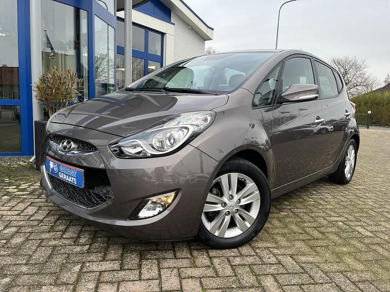 Bruin Gebruikt 2012 Hyundai ix20 Hatchback | € 9.950 (Eerlijke prijs) - Afbeelding 1/4