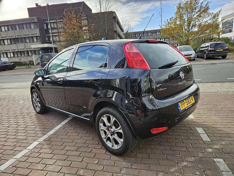Occasion Fiat Punto Evo 99 PK (72 kW) 2017 Zwart Hatchback