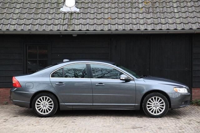 Grijs Gebruikt 2007 Volvo S80 Summum Sedan | € 7.750 (Super prijs) - Afbeelding 1/3