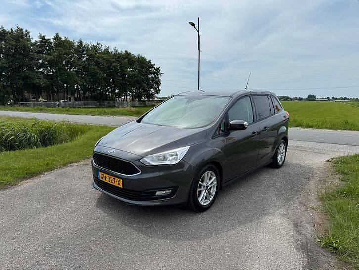 Occasion 2015 Ford Grand C-Max MPV | € 8.950 (Eerlijke prijs) - Afbeelding 1/4