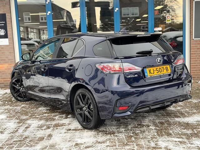 Occasion Lexus CT200h Sport Line 99 PK (72 kW) 2016 Blauw Hatchback