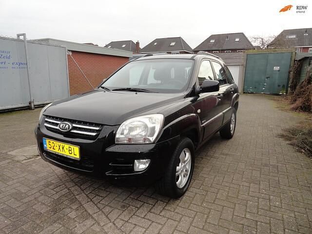 Zwart (metallic) Occasion 2005 Kia Sportage SUV | € 2.450 (Eerlijke prijs) - Afbeelding 1/4