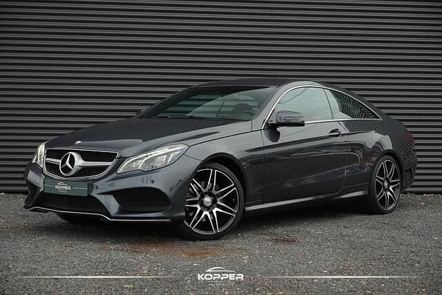 Grijs Gebruikt 2015 Mercedes E200 Prestige Coupé | € 20.750 (Eerlijke prijs) - Afbeelding 1/4