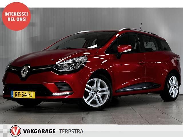 Rood Gebruikt 2017 Renault Clio GrandTour Zen Stationwagen | € 6.995 (Eerlijke prijs) - Afbeelding 1/4
