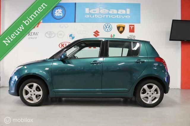 Groen Gebruikt 2006 Suzuki Swift GLS Hatchback | € 3.600 (Iets duurder) - Afbeelding 1/4