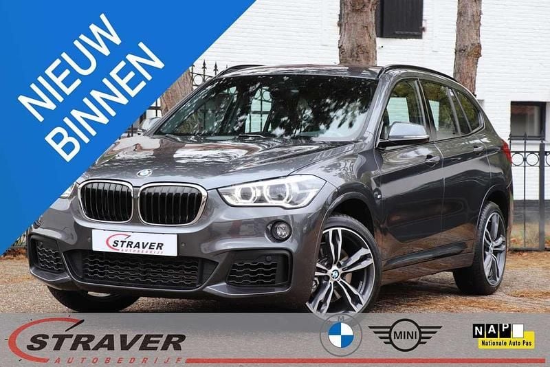 Grijs Gebruikt 2018 BMW X1 Executive SUV | € 26.950 (Iets duurder) - Afbeelding 1/4