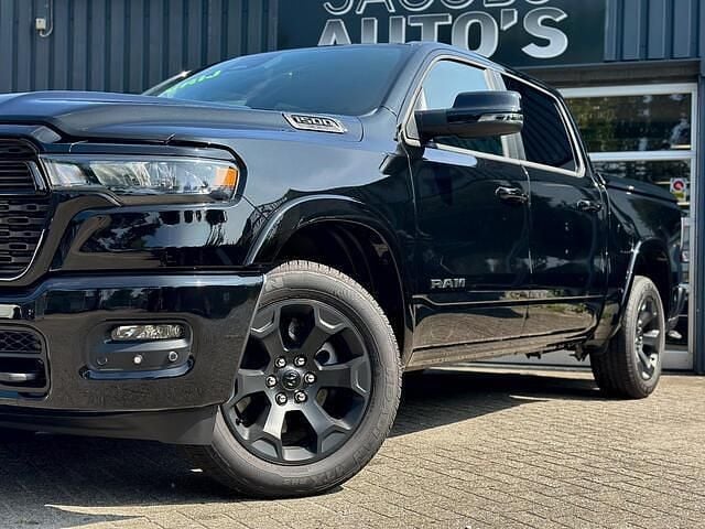 Occasion Dodge Ram 426 PK (313 kW) 2024 Zwart Pickup