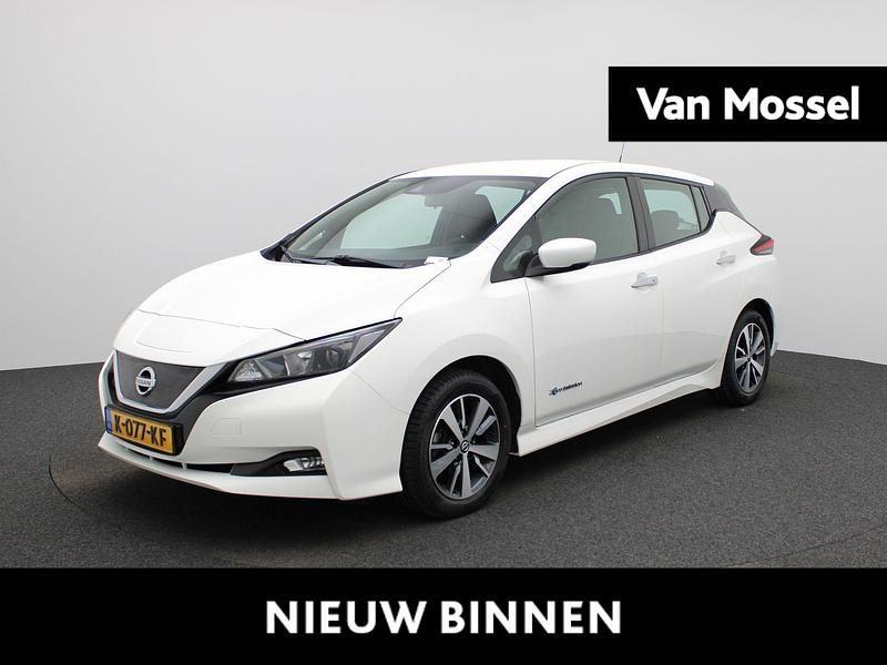 Wit Gebruikt 2020 Nissan Leaf Acenta Hatchback | € 12.400 (Goede deal) - Afbeelding 1/4