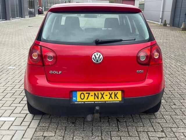 Occasion VW Golf IV 75 PK (55 kW) 2004 Rood Hatchback