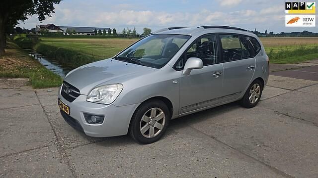 Grijs Gebruikt 2007 Kia Carens 2 MPV | € 1.450 (Super prijs) - Afbeelding 1/4