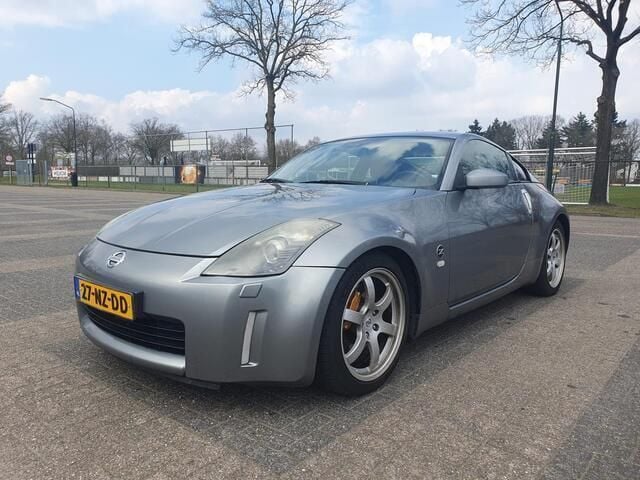 Grijs Gebruikt 2004 Nissan 350Z Coupé | € 11.999 (Goede deal) - Afbeelding 1/4