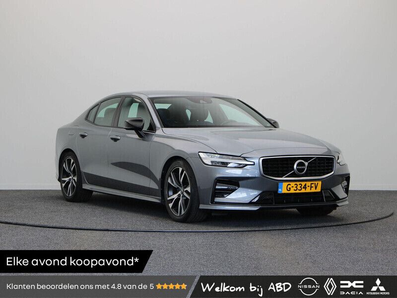 Grijs Gebruikt 2019 Volvo S60 R-Design Sedan | € 29.940 (Eerlijke prijs) - Afbeelding 1/3