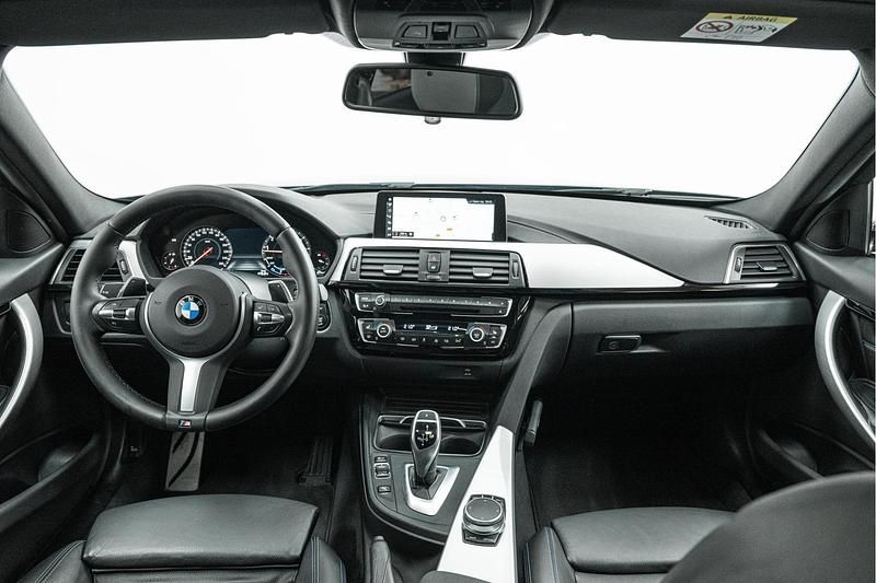 Occasion BMW 320 Executive 184 PK (135 kW) 2019 Grijs Sedan