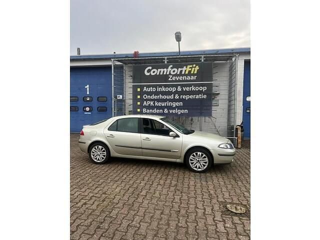 Occasion Renault Laguna III Business 135 PK (99 kW) 2007 Geel Hatchback