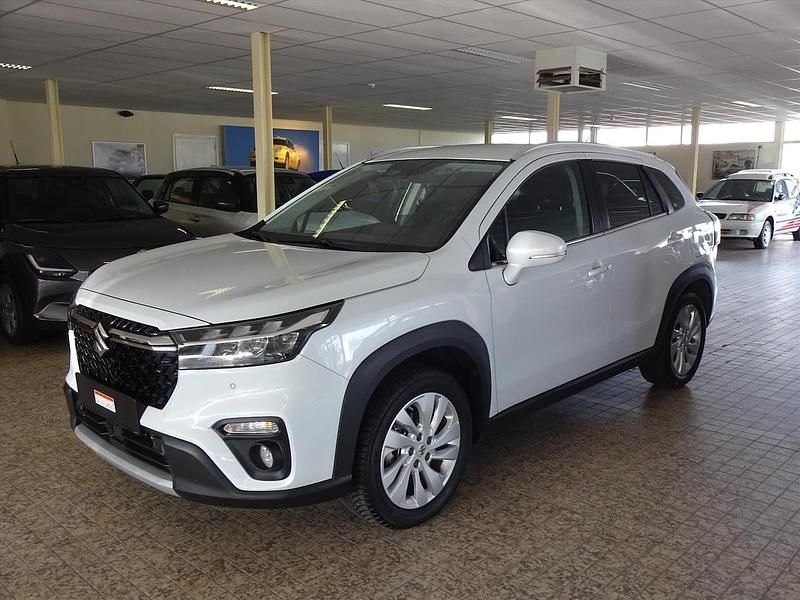 Occasion Suzuki SX4 129 PK (94 kW) 2022 Wit (metallic) SUV