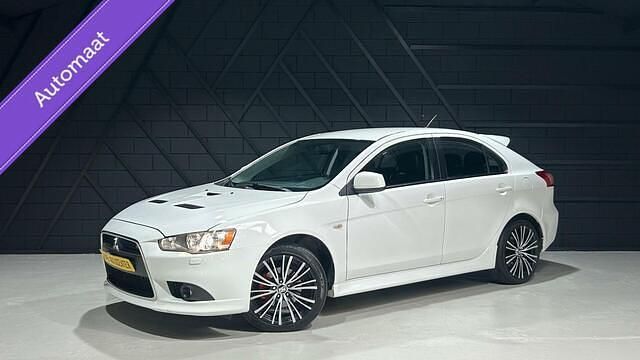 Wit Gebruikt 2012 Mitsubishi Lancer Sportback | € 9.995 - Afbeelding 1/4