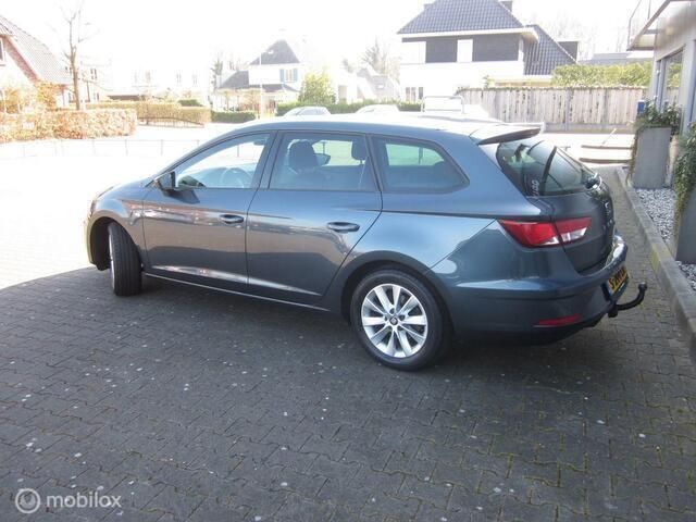 Occasion Seat Leon ST Style 116 PK (85 kW) 2020 Grijs Stationwagen