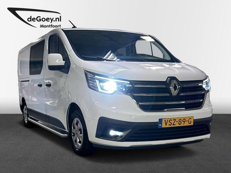 Wit Gebruikt 2022 Renault Trafic Van | € 25.900 (Duur) - Afbeelding 1/4