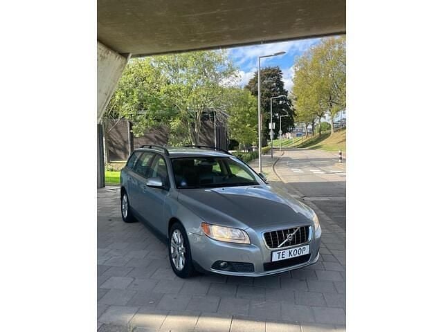 Occasion Volvo V70 Kinetic 145 PK (106 kW) 2009 Grijs Stationwagen