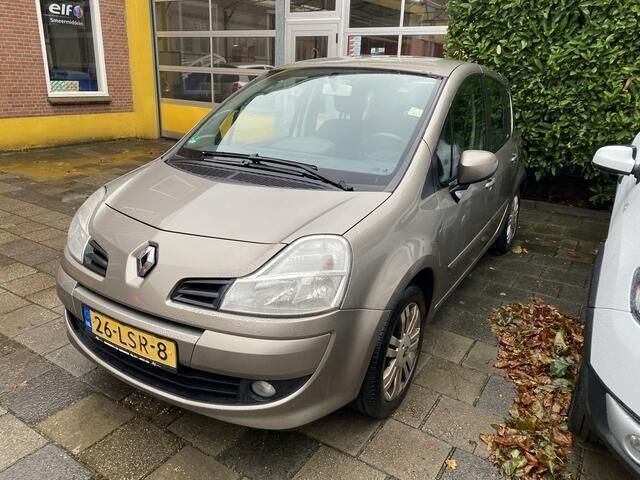 Beige Gebruikt 2010 Renault Grand Modus Exception MPV | € 4.950 (Duur) - Afbeelding 1/3