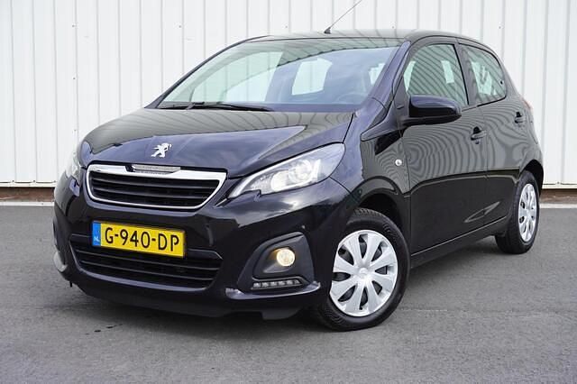 Zwart Gebruikt 2020 Peugeot 108 Active Hatchback | € 7.999 (Eerlijke prijs) - Afbeelding 1/4