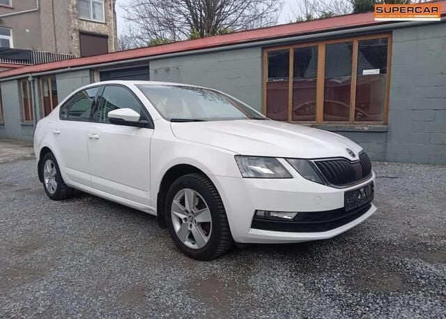 Wit Gebruikt 2017 Skoda Octavia Style Sedan | € 9.490 - Afbeelding 1/4