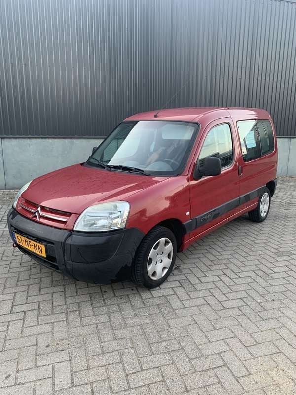 Rood Gebruikt 2003 Citroën Berlingo MPV | € 1.950 (Eerlijke prijs) - Afbeelding 1/4