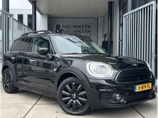 Occasion Mini Cooper Countryman Business 136 PK (100 kW) 2020 Zwart (metallic) SUV