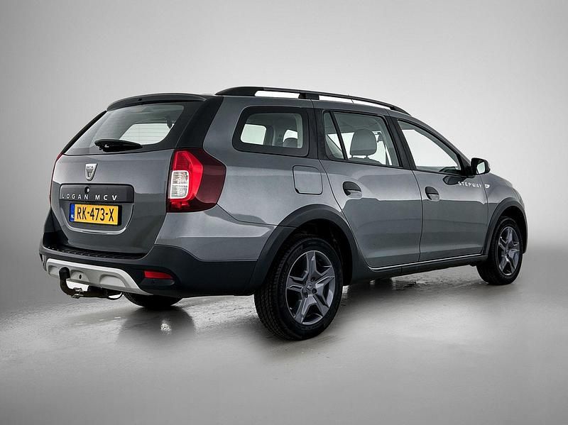 Occasion Dacia Logan MCV Stepway 90 PK (66 kW) 2017 Grijs MPV