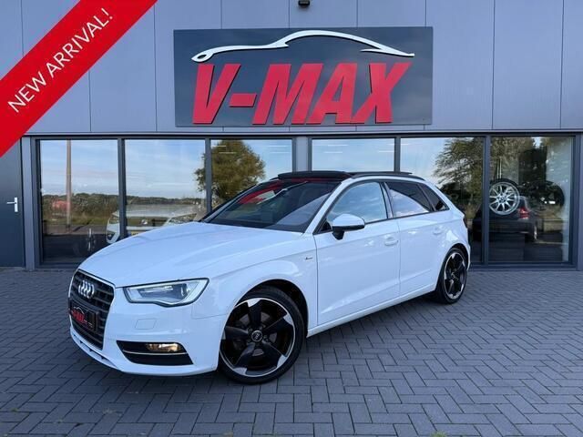 Wit Gebruikt 2013 Audi A3 Sportback S-Line Hatchback | € 12.950 (Duur) - Afbeelding 1/4