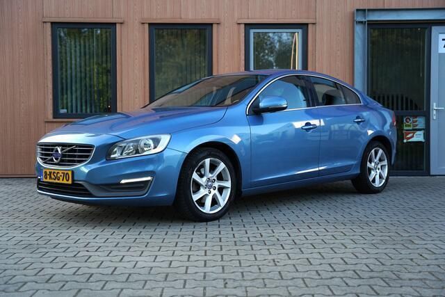Blauw Gebruikt 2013 Volvo S60 Momentum Sedan | € 6.450 (Super prijs) - Afbeelding 1/4
