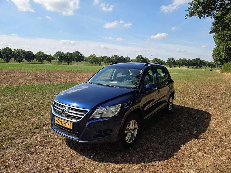 Blauw Gebruikt 2008 VW Tiguan Comfortline SUV | € 3.999 (Eerlijke prijs) - Afbeelding 1/4