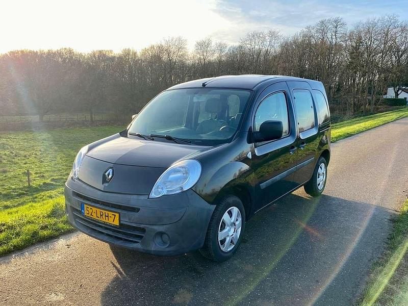 Zwart Gebruikt 2010 Renault Kangoo Authentique MPV | € 3.900 (Super prijs) - Afbeelding 1/4
