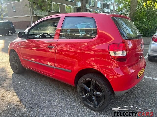 Occasion VW Fox Trendline 75 PK (55 kW) 2006 Rood Hatchback
