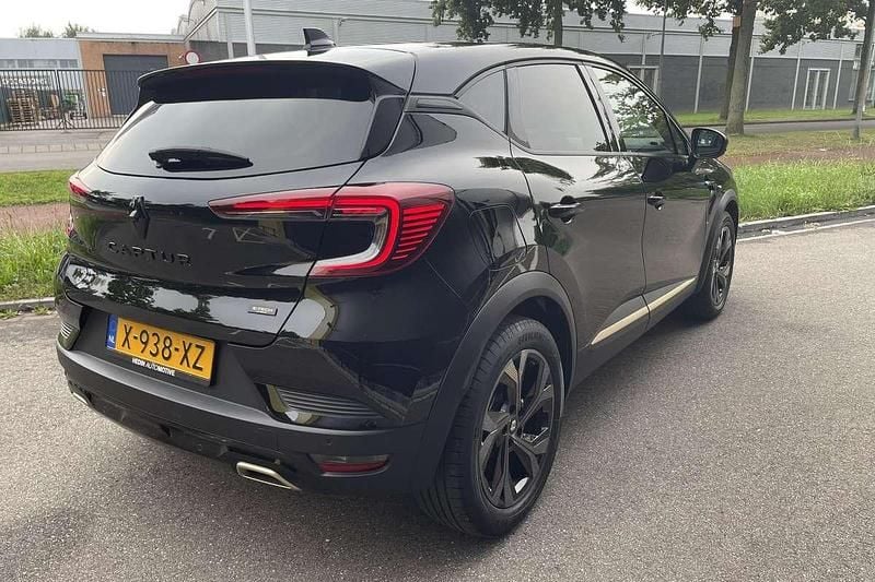 Occasion Renault Captur Engineered 143 PK (105 kW) 2024 Black (tegne) SUV
