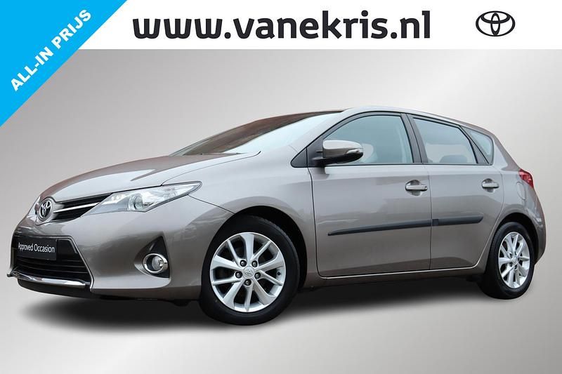 Occasion Toyota Auris 101 PK (74 kW) 2014 Bruin Hatchback