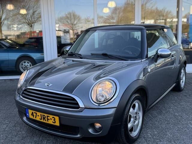 Occasion Mini ONE 75 PK (55 kW) 2009 Grijs, metallic lak Hatchback