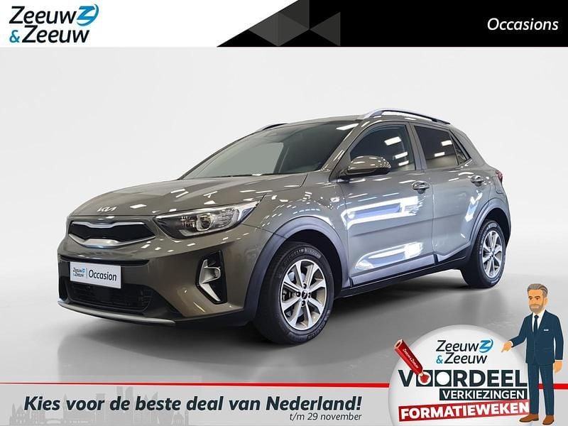 (urg) urban green m Gebruikt 2022 Kia Stonic SUV | € 18.440 (Eerlijke prijs) - Afbeelding 1/4