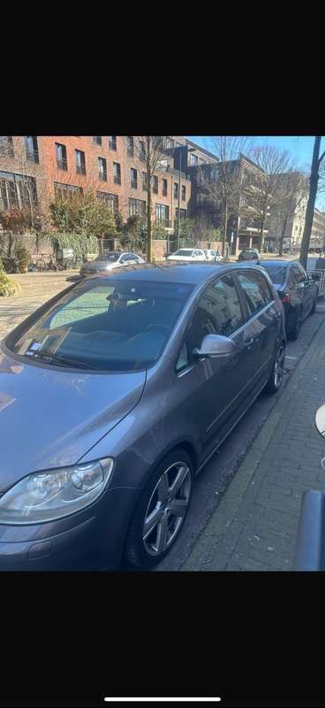 Grijs Gebruikt 2007 VW Golf Plus Sportline MPV | € 2.250 (Eerlijke prijs) - Afbeelding 1/4