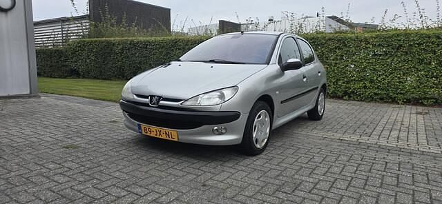 Occasion Peugeot 206 Premium 75 PK (55 kW) 2002 Grijs Hatchback