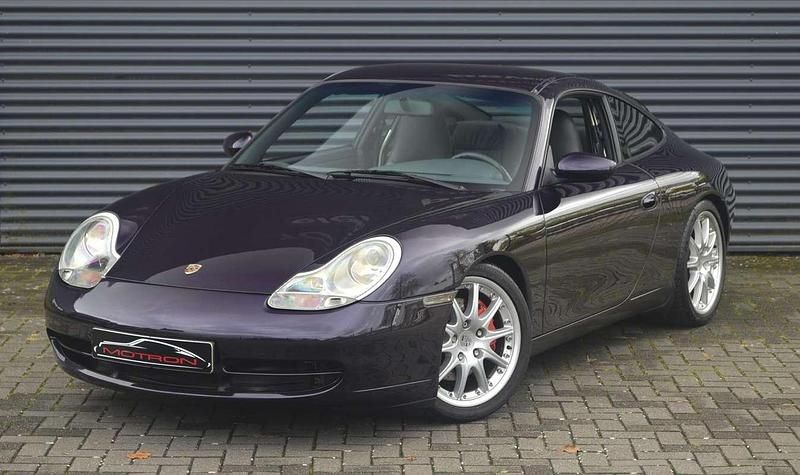 Paars Gebruikt 1999 Porsche 911 Carrera Coupé | € 24.950 (Iets duurder) - Afbeelding 1/4