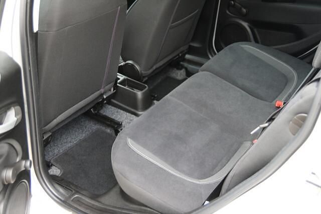 Occasion Fiat Punto Evo Lounge 101 PK (74 kW) 2016 Grijs (metallic) Hatchback