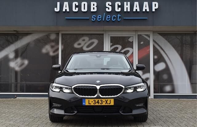 Occasion BMW 320 Executive 184 PK (135 kW) 2020 Zwart Sedan