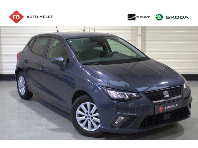 Grijs Gebruikt 2021 Seat Ibiza Reference Hatchback | € 15.950 (Eerlijke prijs) - Afbeelding 1/4