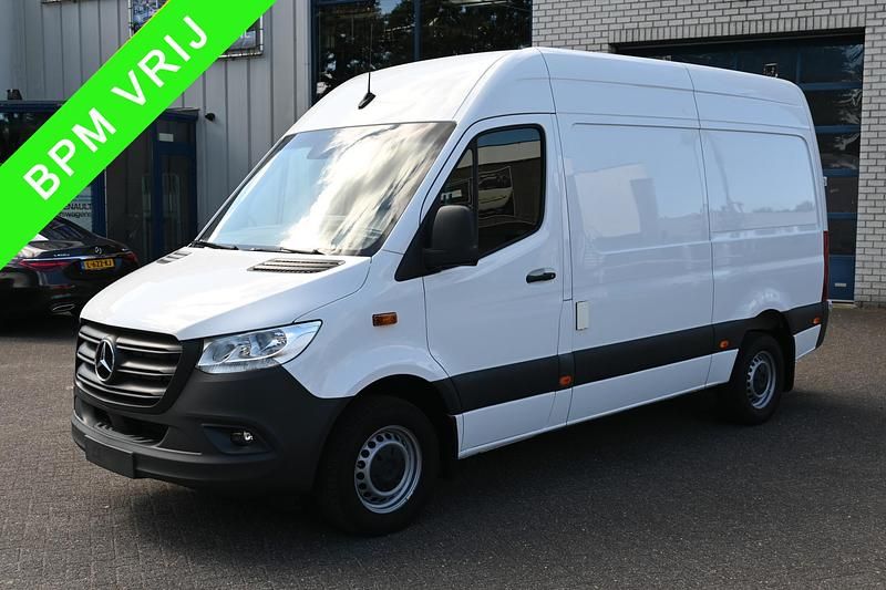 Wit Occasion 2021 Mercedes Sprinter Van | € 28.950 - Afbeelding 1/4