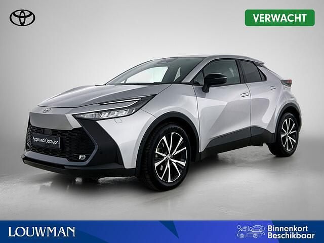Grijs Occasion 2024 Toyota C-HR SUV | € 32.900 (Eerlijke prijs) - Afbeelding 1/4