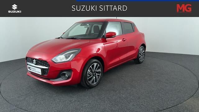 Rood Gebruikt 2022 Suzuki Swift Style Hatchback | € 19.450 (Eerlijke prijs) - Afbeelding 1/4