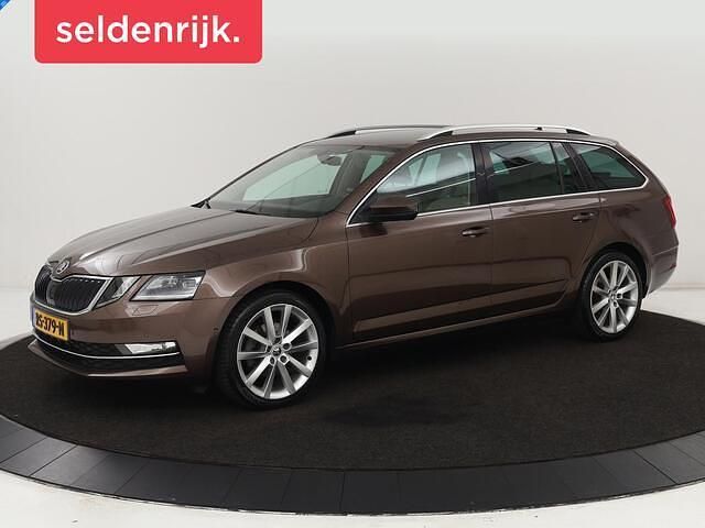 Bruin Gebruikt 2018 Skoda Octavia Style Stationwagen | € 13.900 (Goede deal) - Afbeelding 1/4