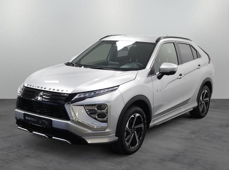 Zilver Gebruikt 2023 Mitsubishi Eclipse Cross Instyle SUV | € 27.945 (Eerlijke prijs) - Afbeelding 1/4