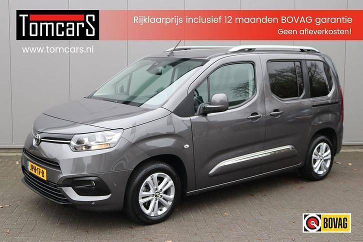 Grijs (metallic) Occasion 2020 Toyota Proace Verso City Stationwagen | € 23.750 (Eerlijke prijs) - Afbeelding 1/3